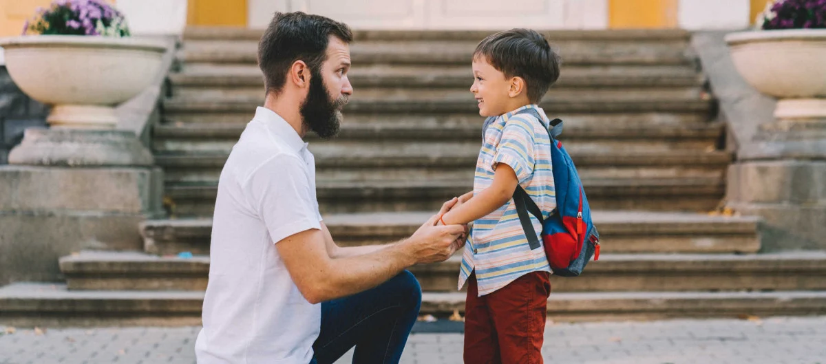 Mon enfant dit qu’il est “nul à l’école” : comment réagir